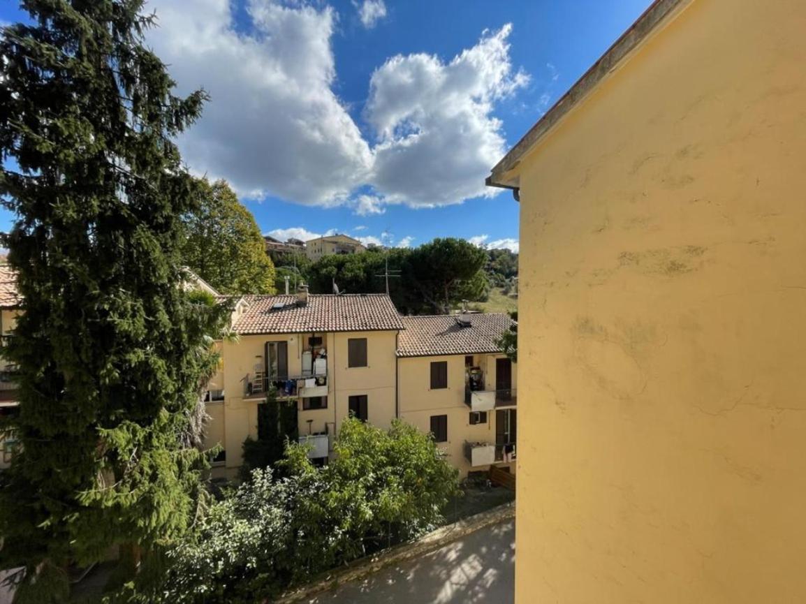 Bellissimo Appartamento A Perugia Exterior photo